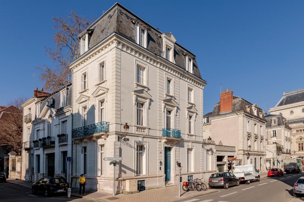Hotel Corneille - Entree Autonome, Reception En Ligne - Encore Mieux Tours Zewnętrze zdjęcie