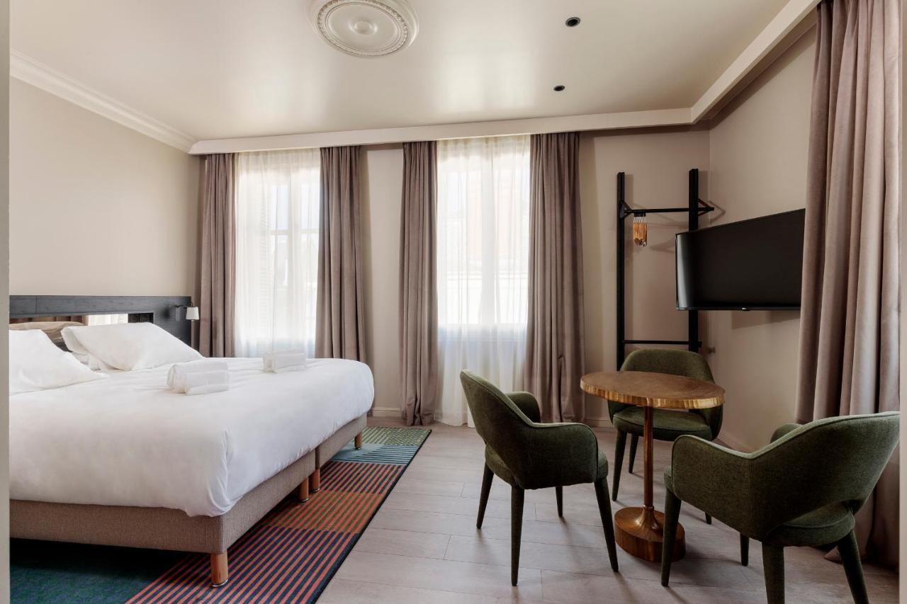 Hotel Corneille - Entree Autonome, Reception En Ligne - Encore Mieux Tours Zewnętrze zdjęcie