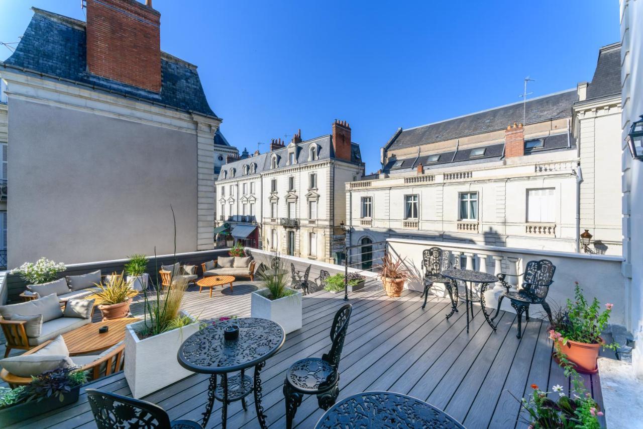 Hotel Corneille - Entree Autonome, Reception En Ligne - Encore Mieux Tours Zewnętrze zdjęcie